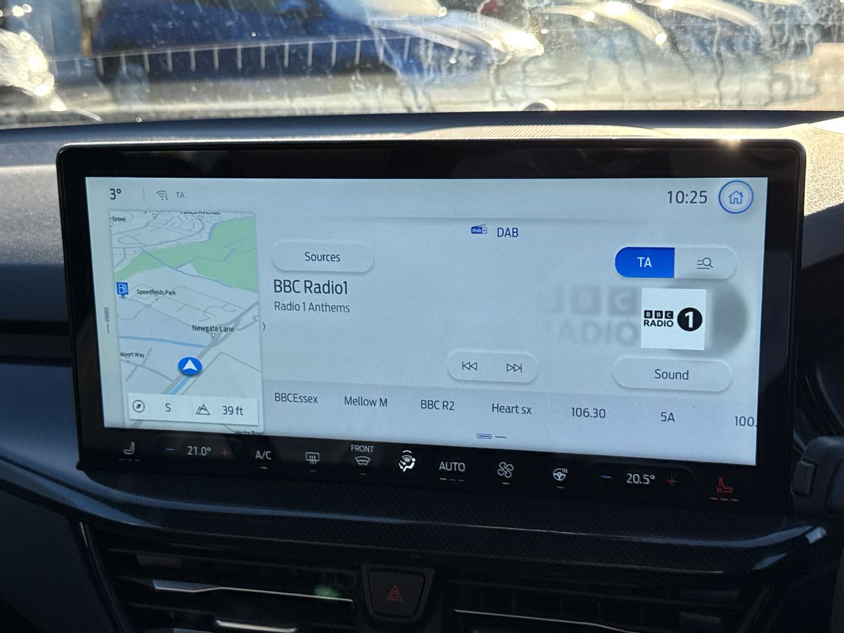 ECOBOOST HYBRID MHEV 155