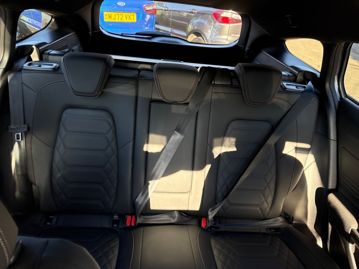 ECOBOOST HYBRID MHEV 155