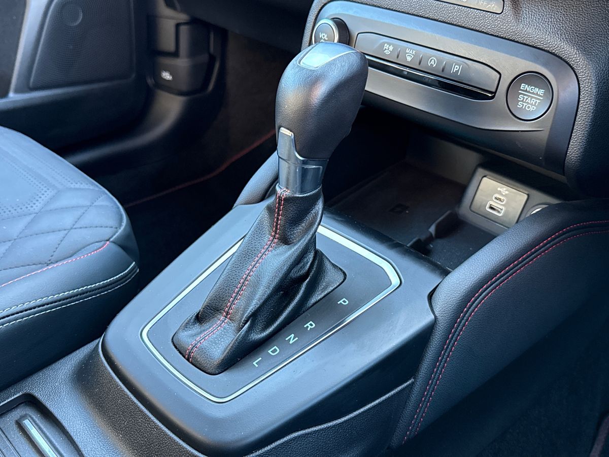 ECOBOOST HYBRID MHEV 155