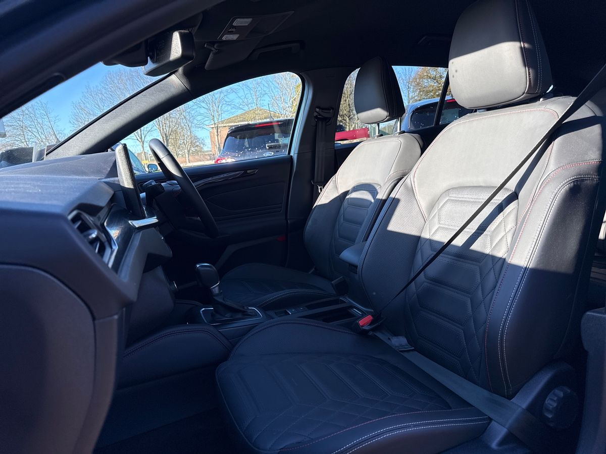 ECOBOOST HYBRID MHEV 155