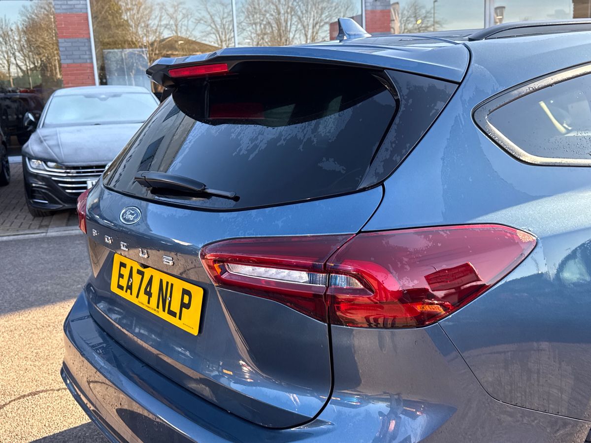 ECOBOOST HYBRID MHEV 155