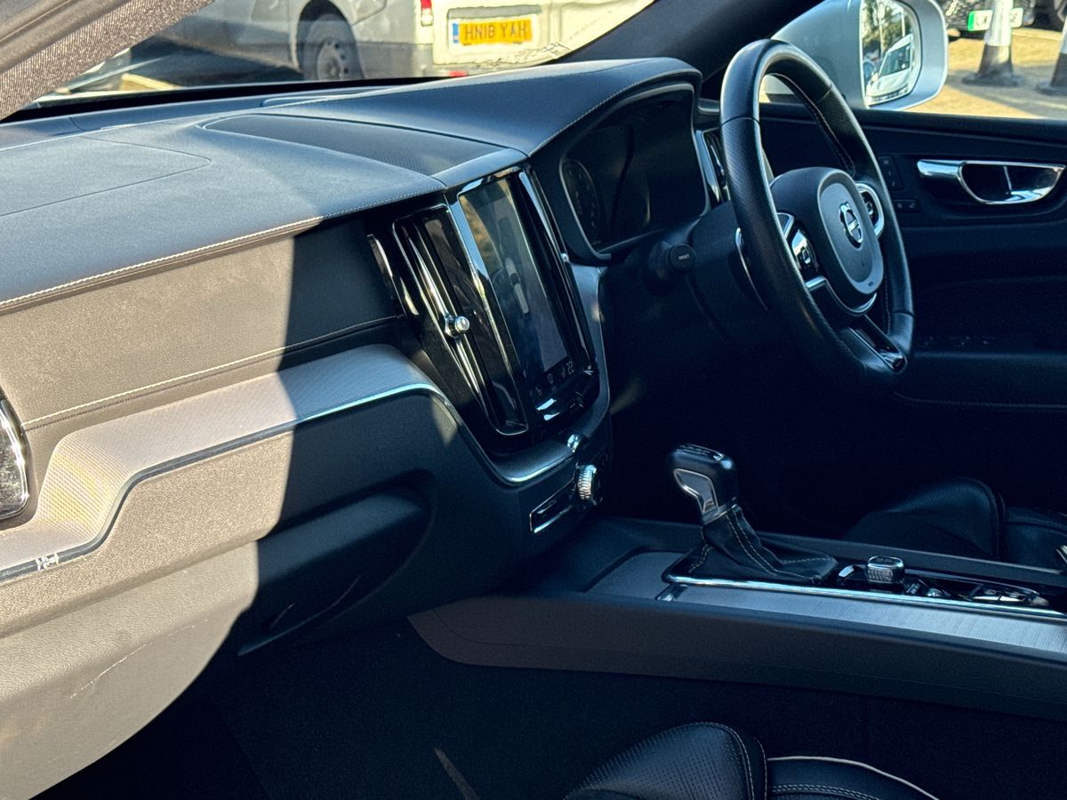 T5 250 AWD GEARTRONIC