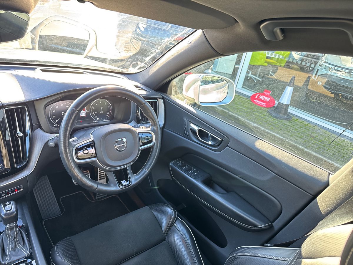 T5 250 AWD GEARTRONIC