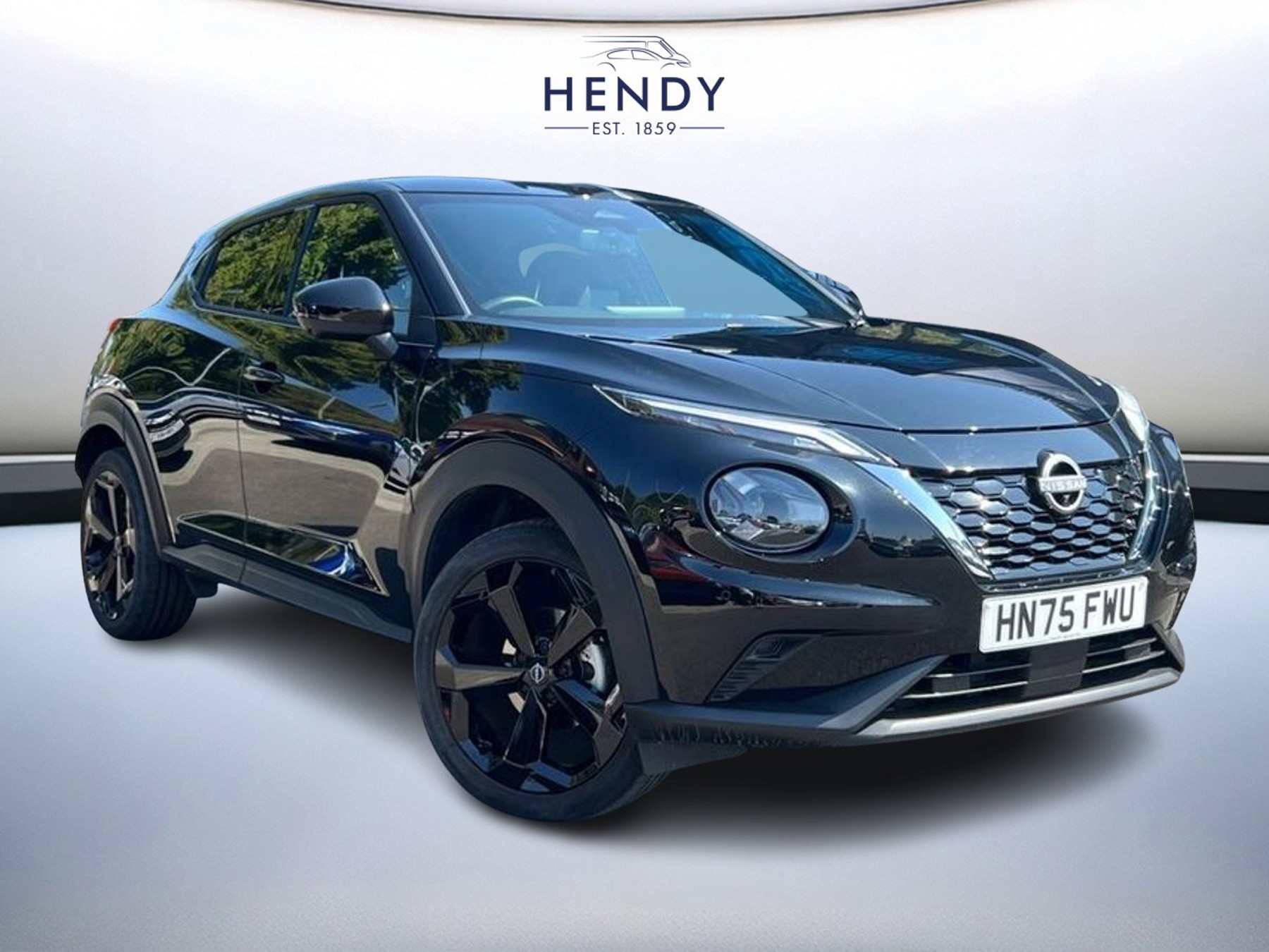 Nissan Juke listing photo
