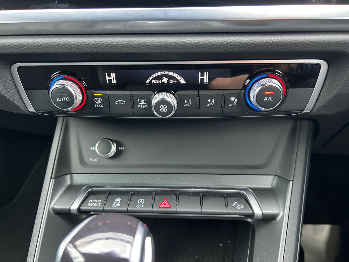 40 TFSI QUATTRO S TRONIC