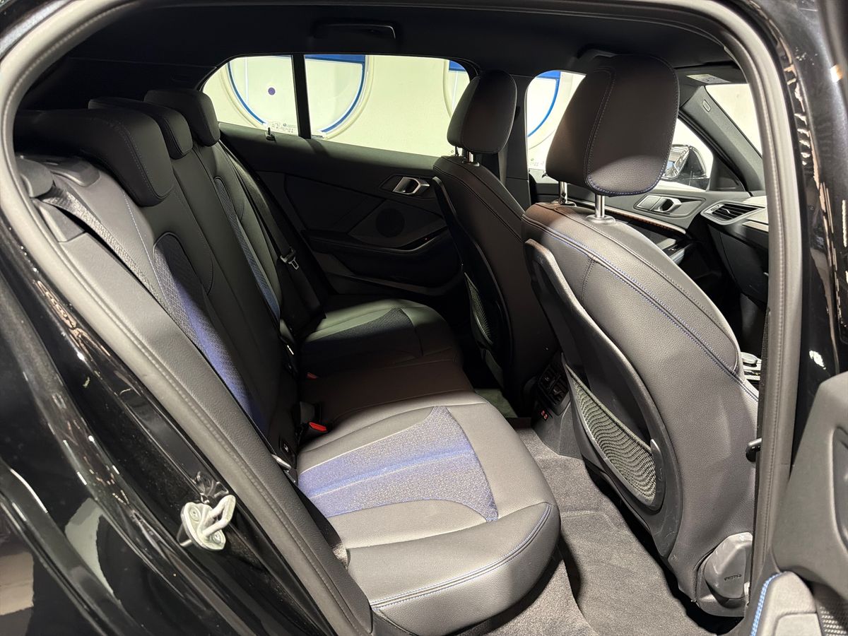 118D STEP LIVE COCKPIT PRO