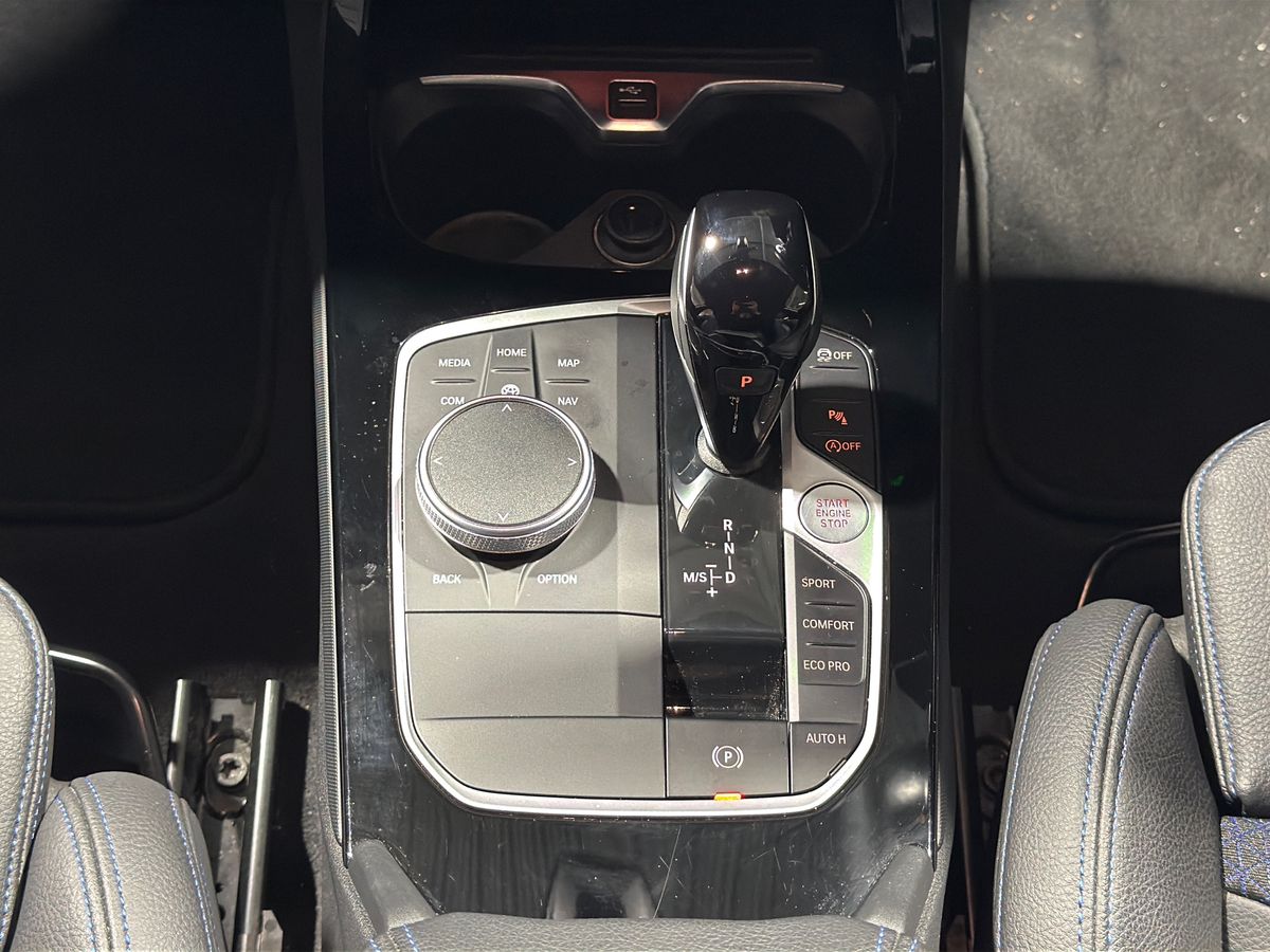 118D STEP LIVE COCKPIT PRO