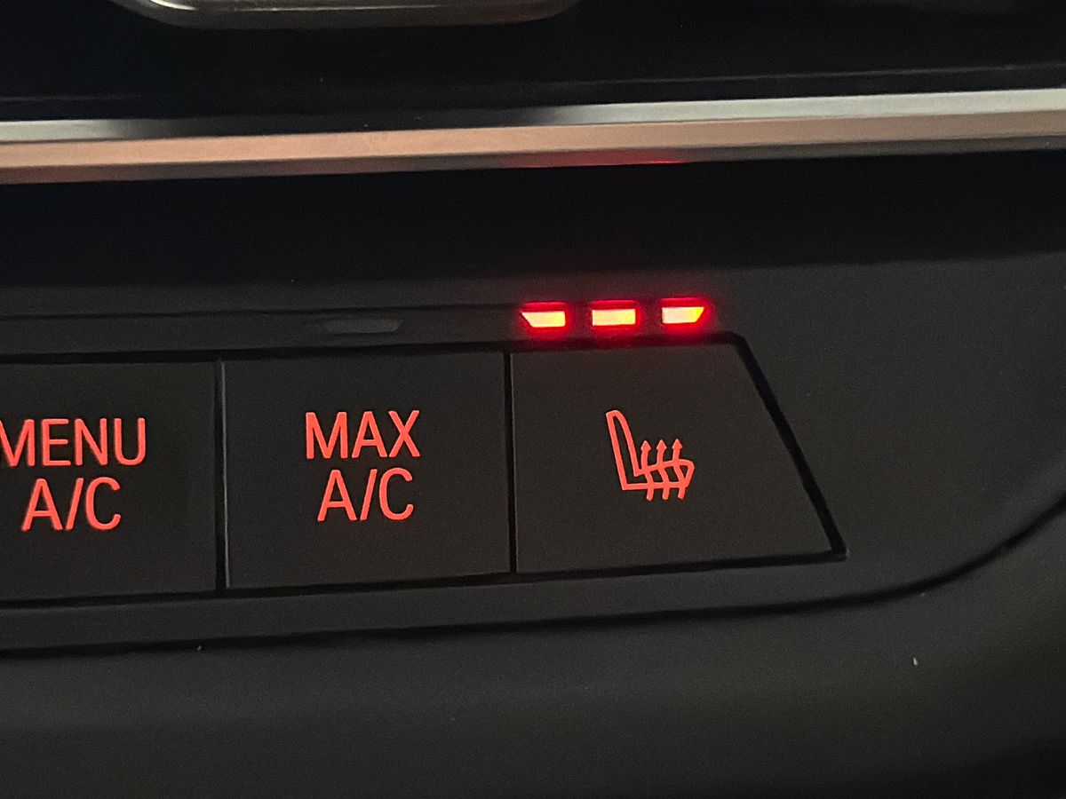 118D STEP LIVE COCKPIT PRO