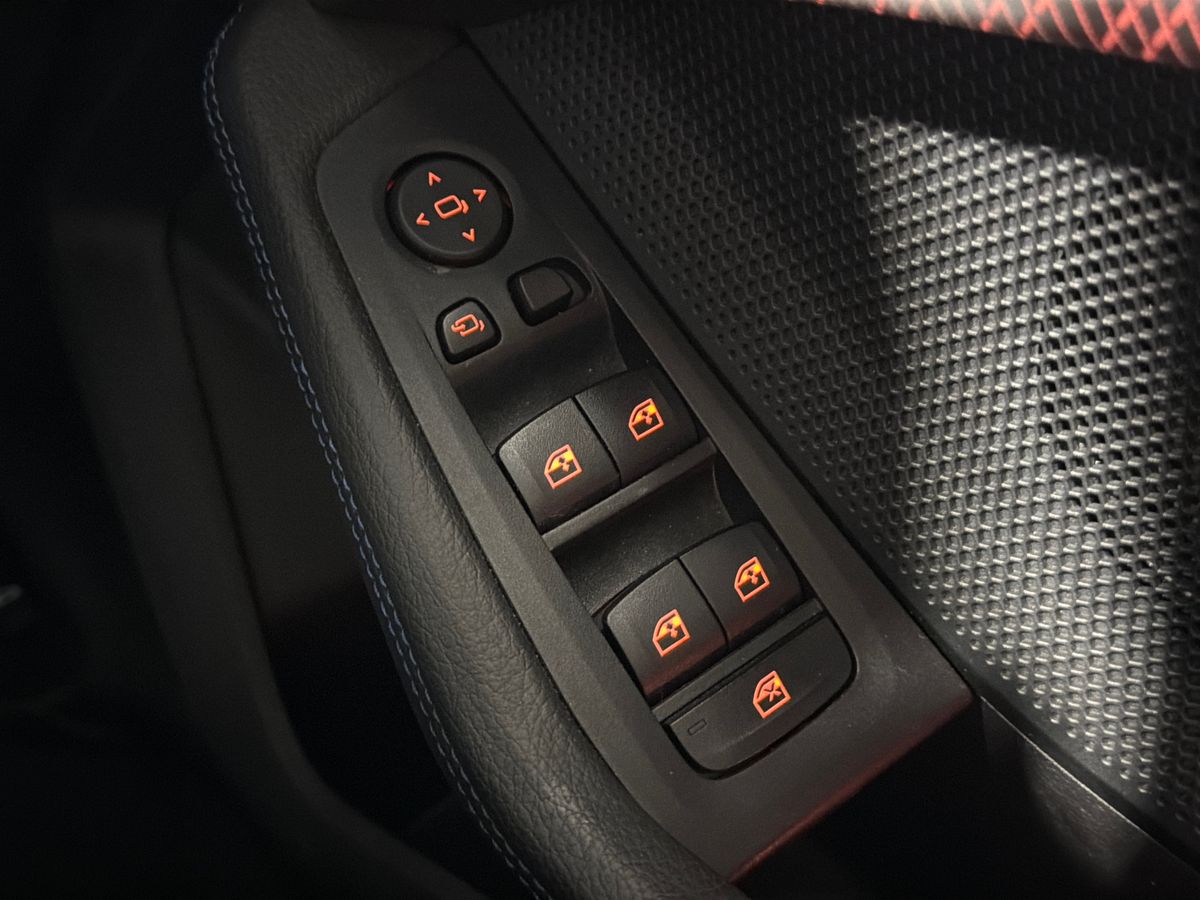 118D STEP LIVE COCKPIT PRO