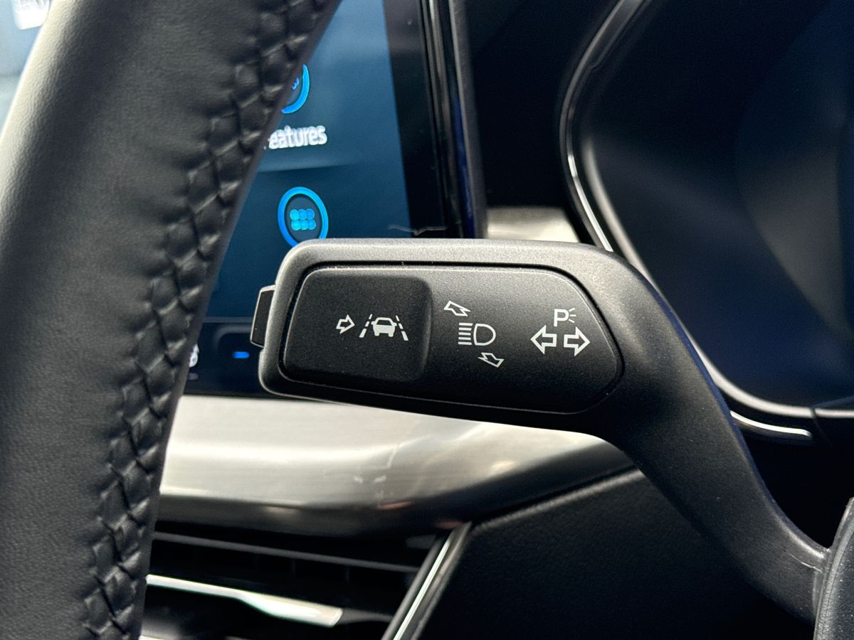 ECOBOOST HYBRID MHEV 155