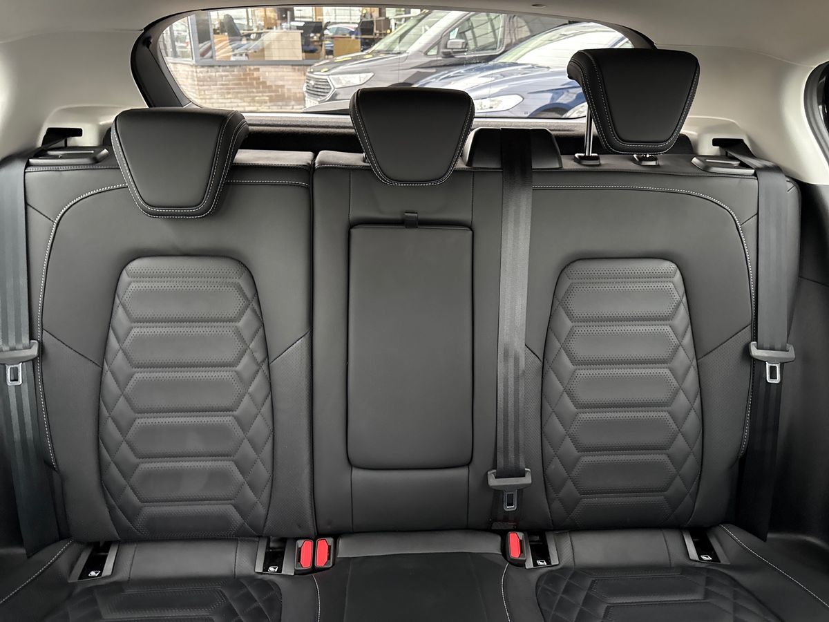 ECOBOOST HYBRID MHEV 155