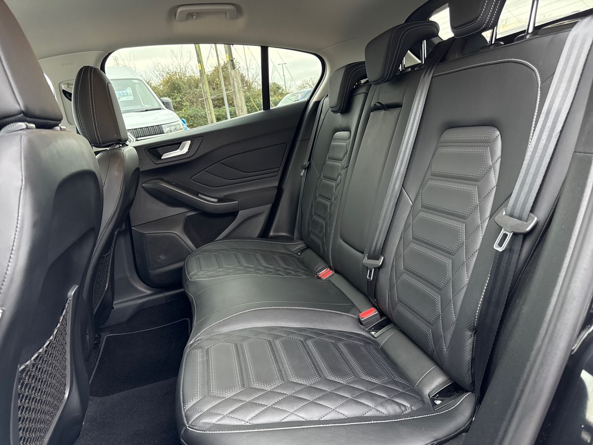 ECOBOOST HYBRID MHEV 155