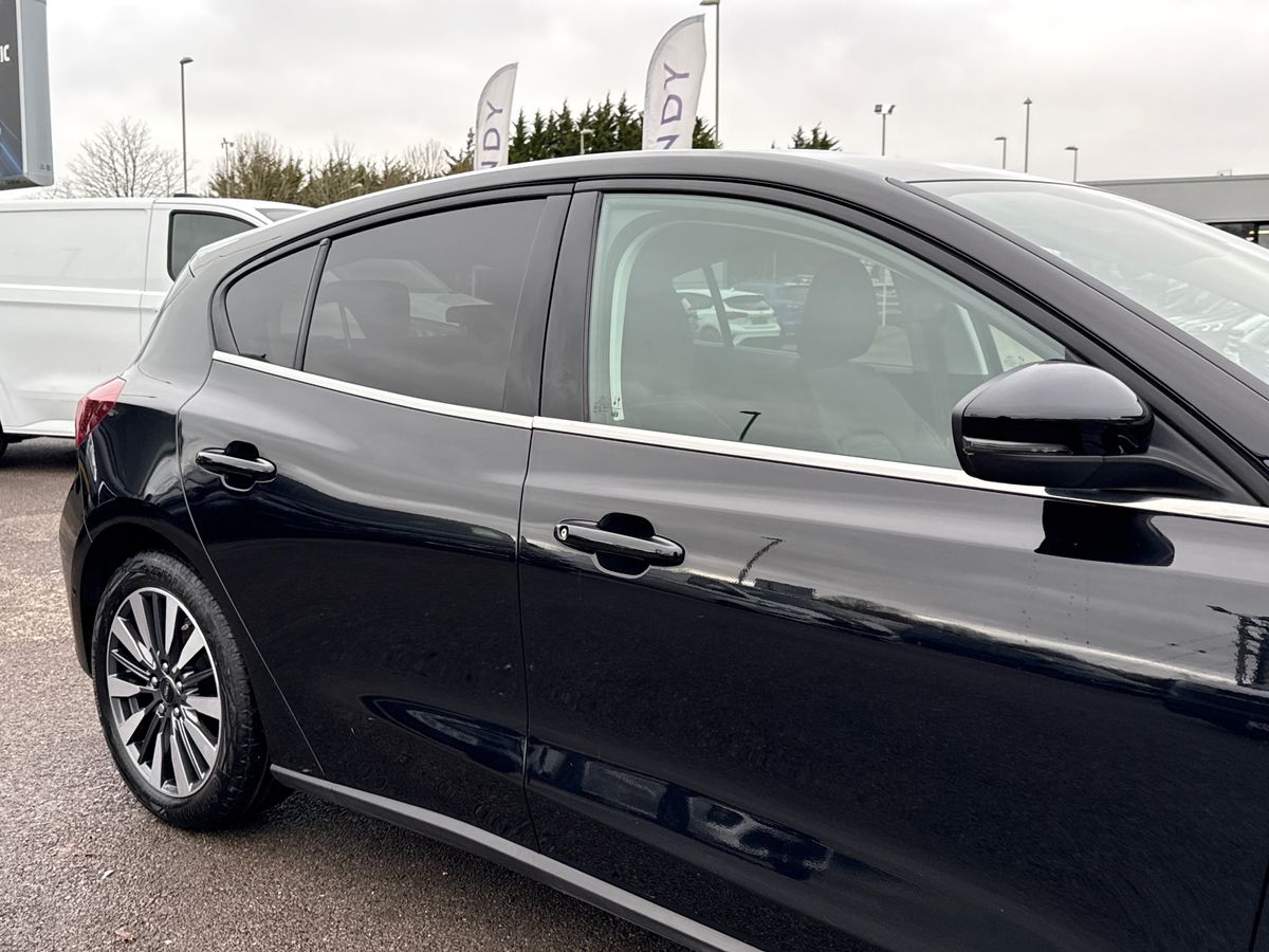 ECOBOOST HYBRID MHEV 155