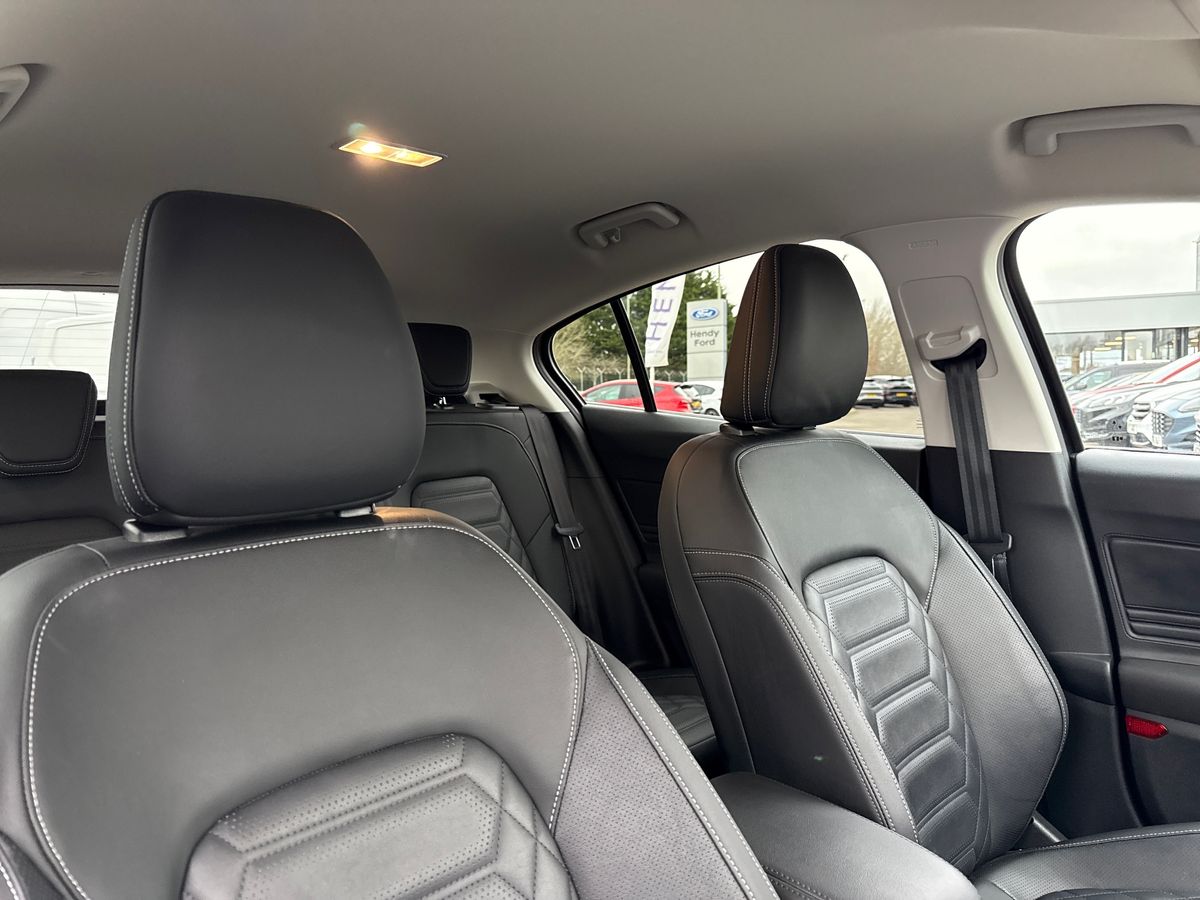 ECOBOOST HYBRID MHEV 155