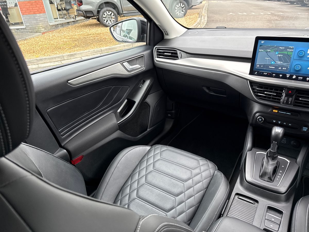 ECOBOOST HYBRID MHEV 155