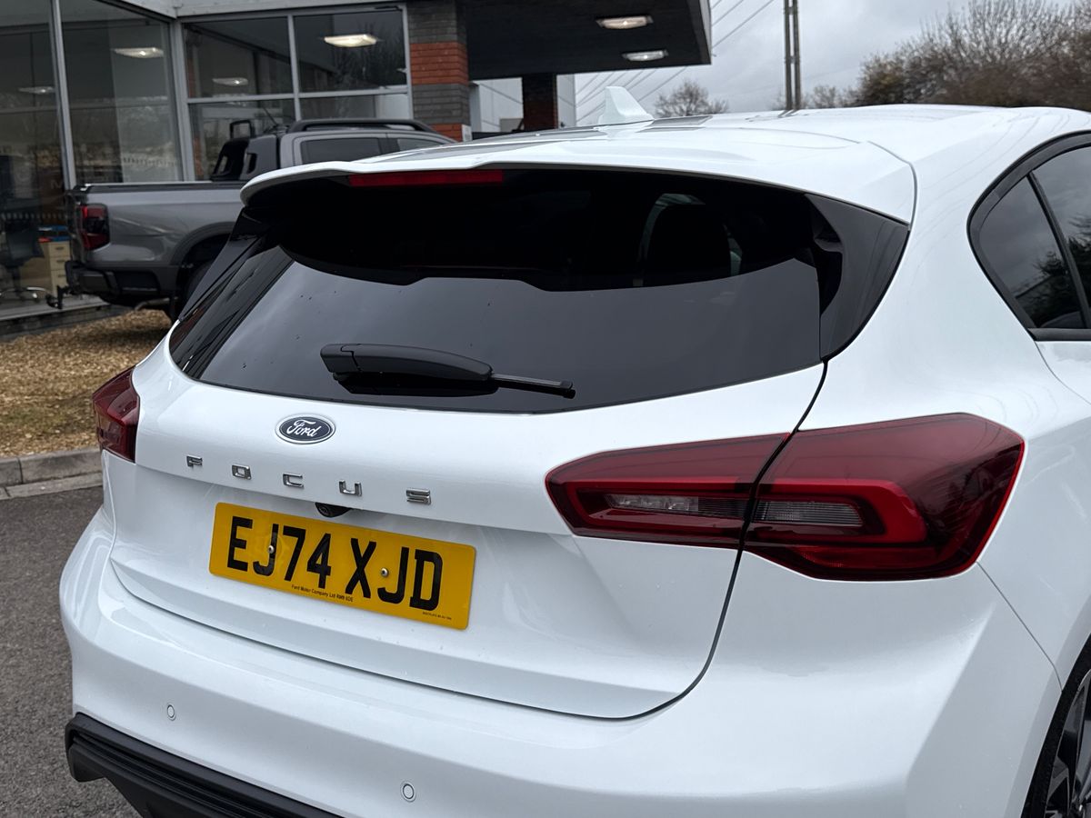 ECOBOOST HYBRID MHEV 155