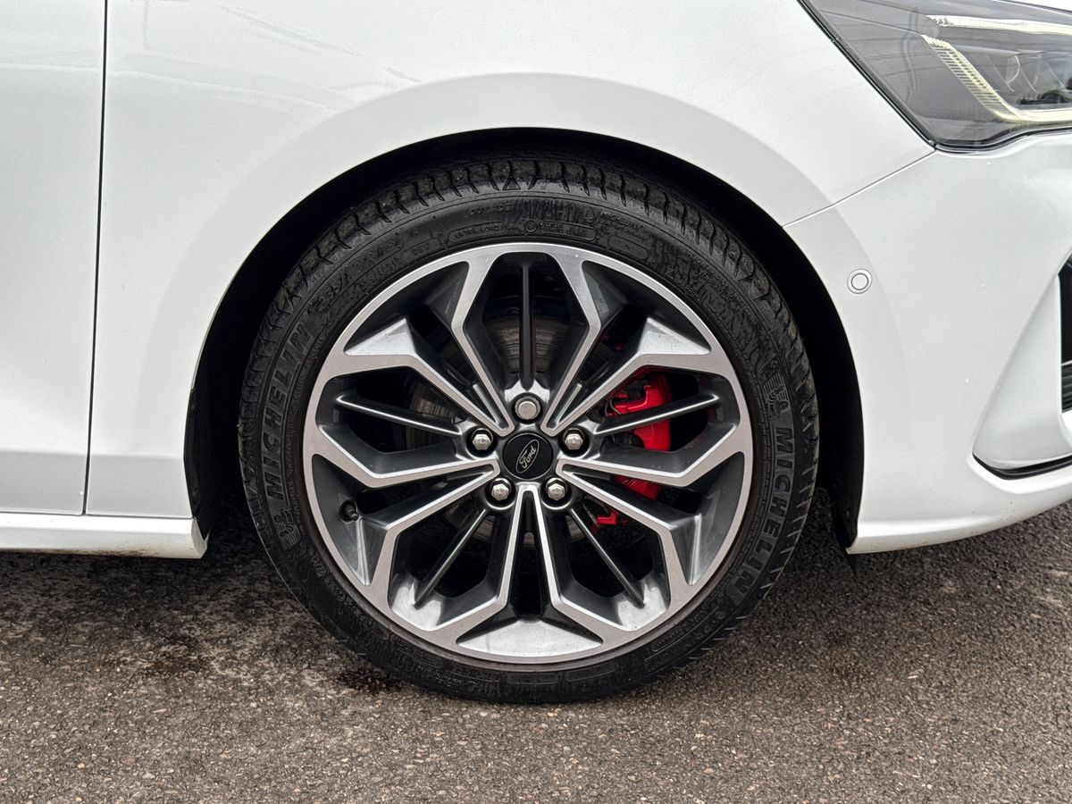 ECOBOOST HYBRID MHEV 155