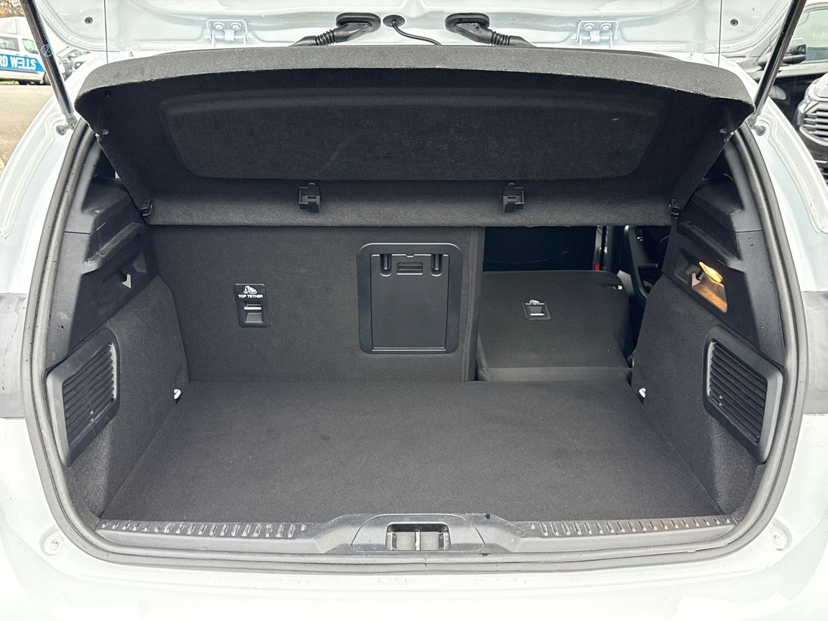 ECOBOOST HYBRID MHEV 155