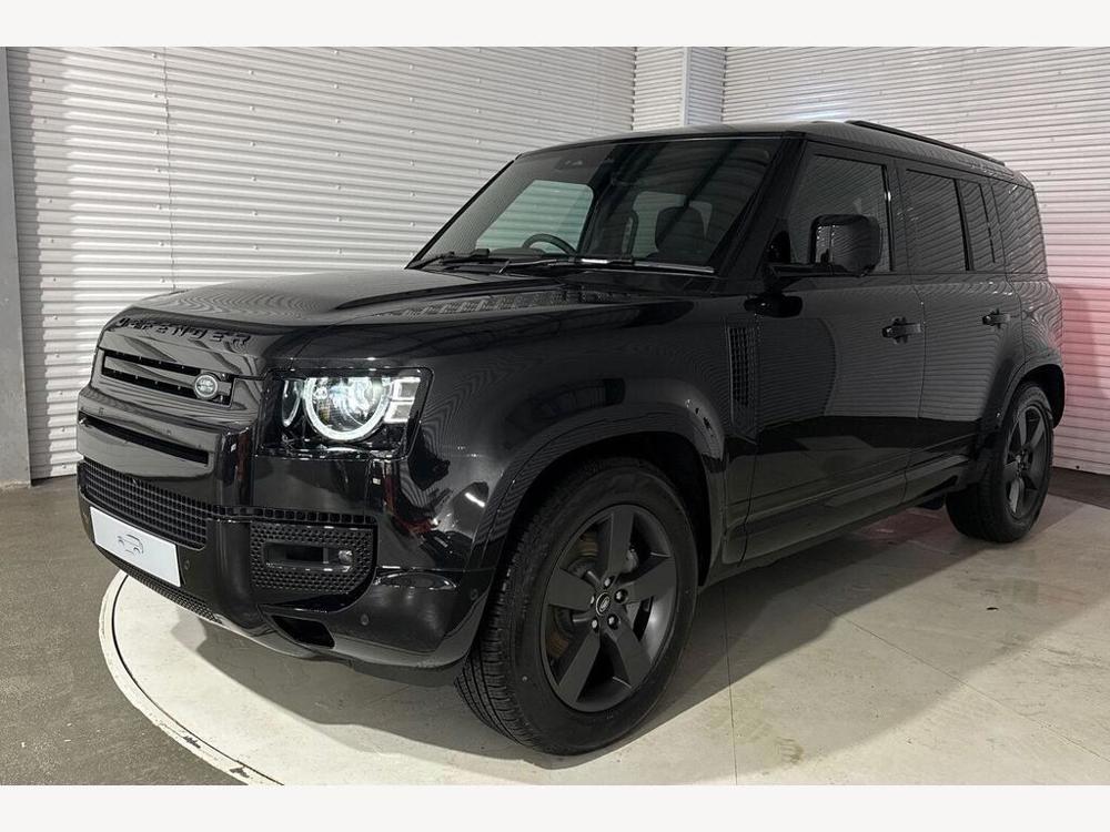 LAND ROVER DEFENDER 110