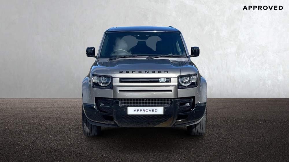 LAND ROVER DEFENDER 110