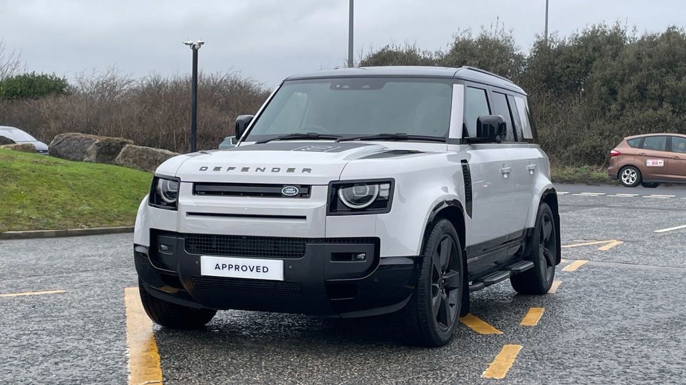 LAND ROVER DEFENDER