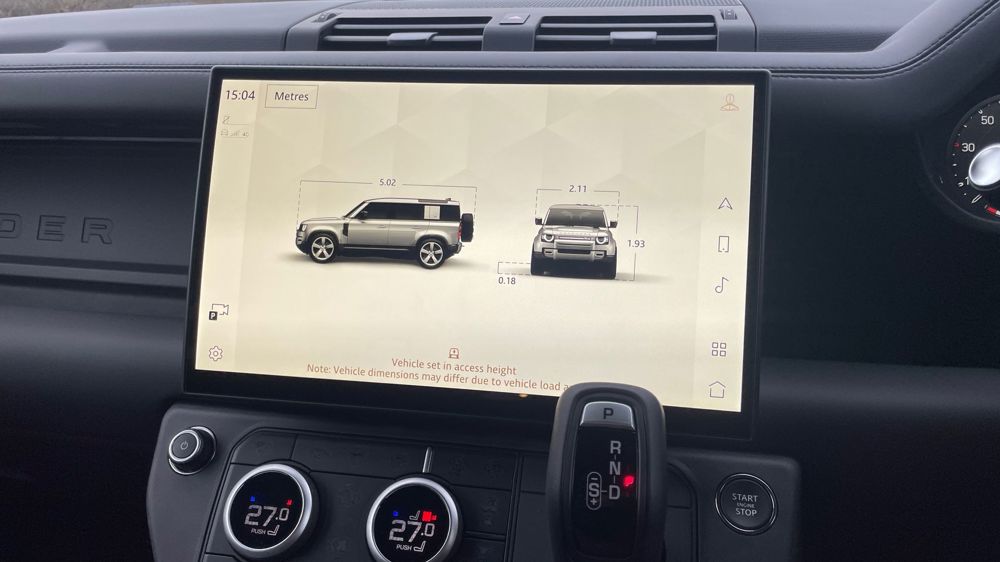 LAND ROVER DEFENDER