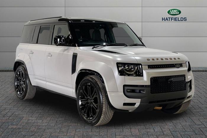 LAND ROVER DEFENDER 110 4.4 P635 AWD OCTA