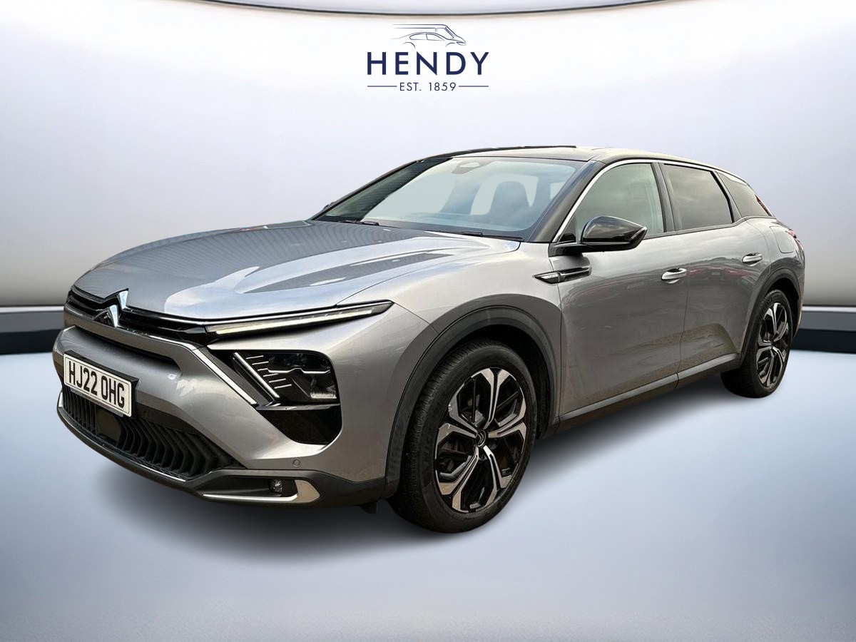 PLUG-IN HYBRID 225 E-EAT8