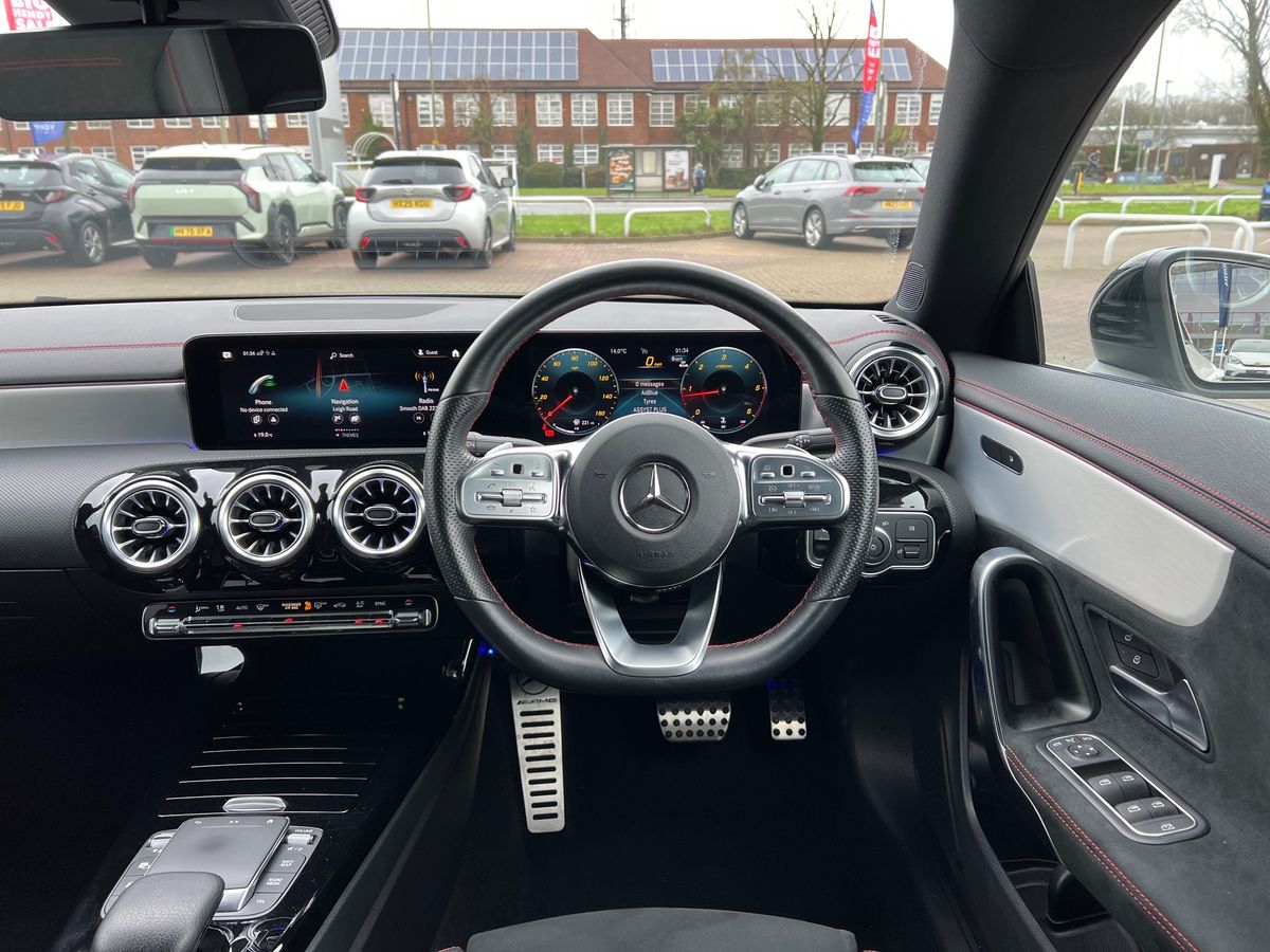 CLA 220D EXECUTIVE TIP