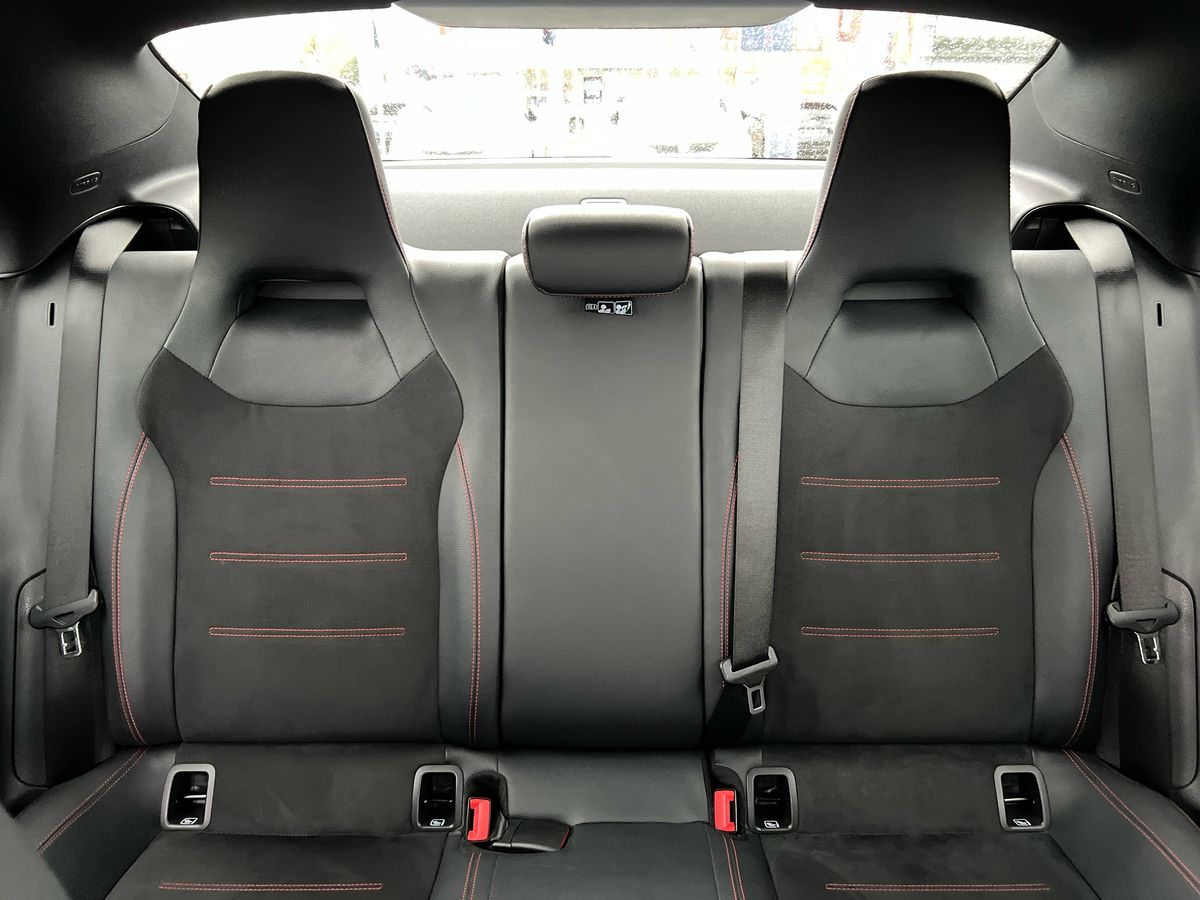 CLA 220D EXECUTIVE TIP