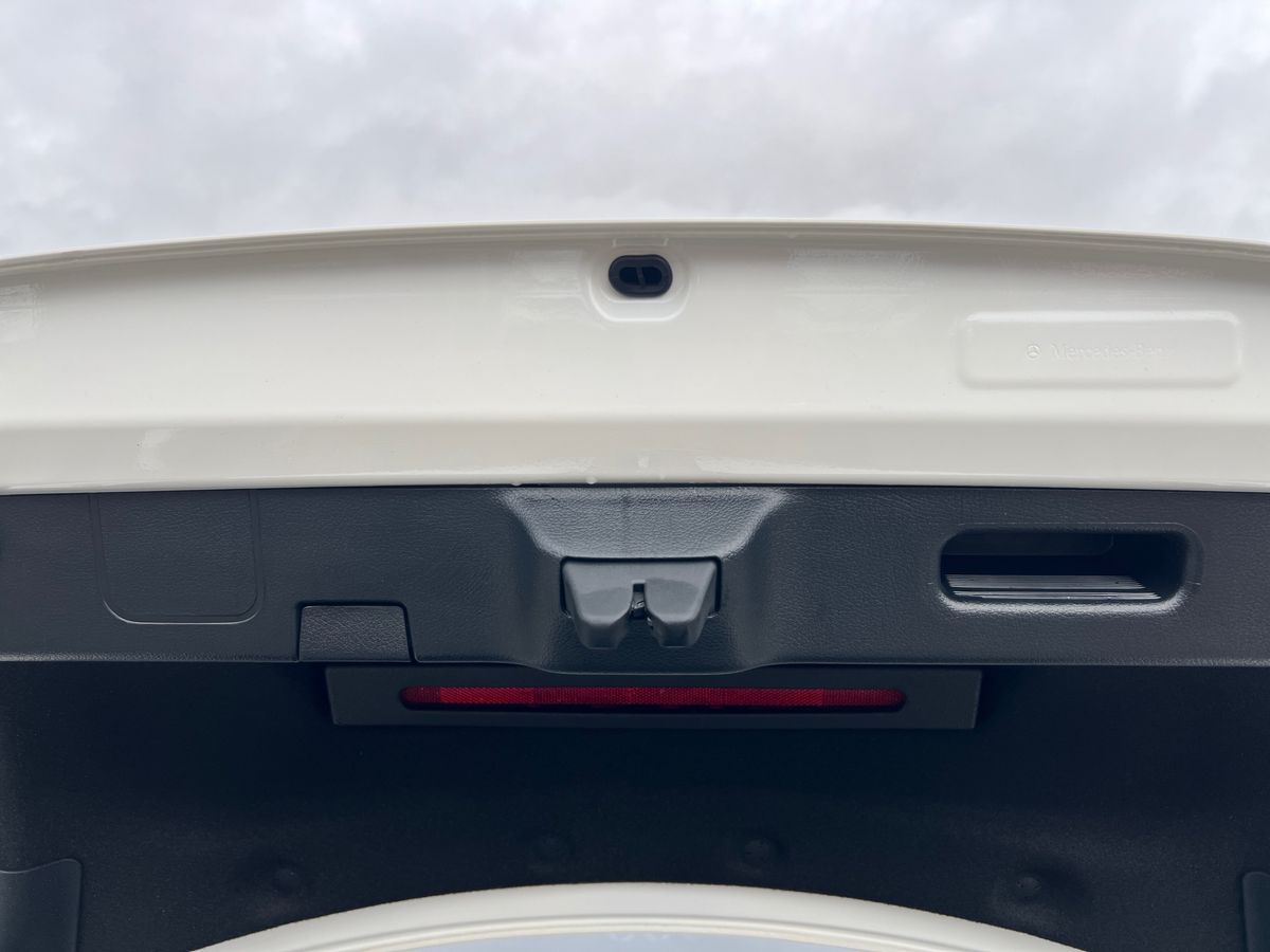 CLA 220D EXECUTIVE TIP