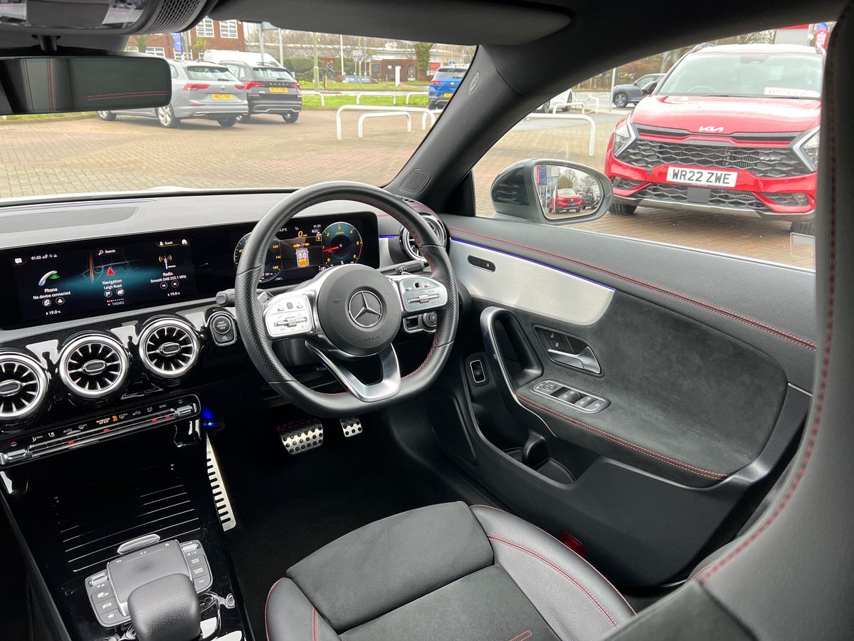 CLA 220D EXECUTIVE TIP