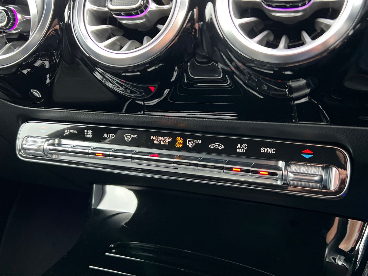 CLA 220D EXECUTIVE TIP