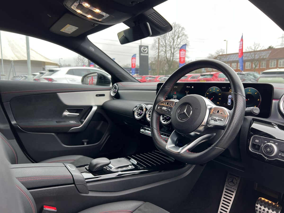 CLA 220D EXECUTIVE TIP