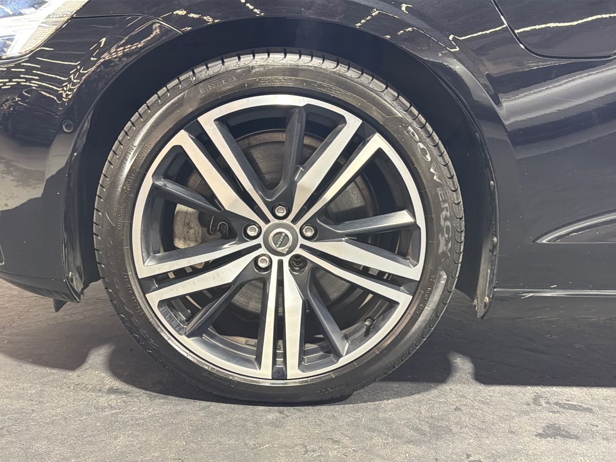 T6 350 RECHARGE PHEV AWD