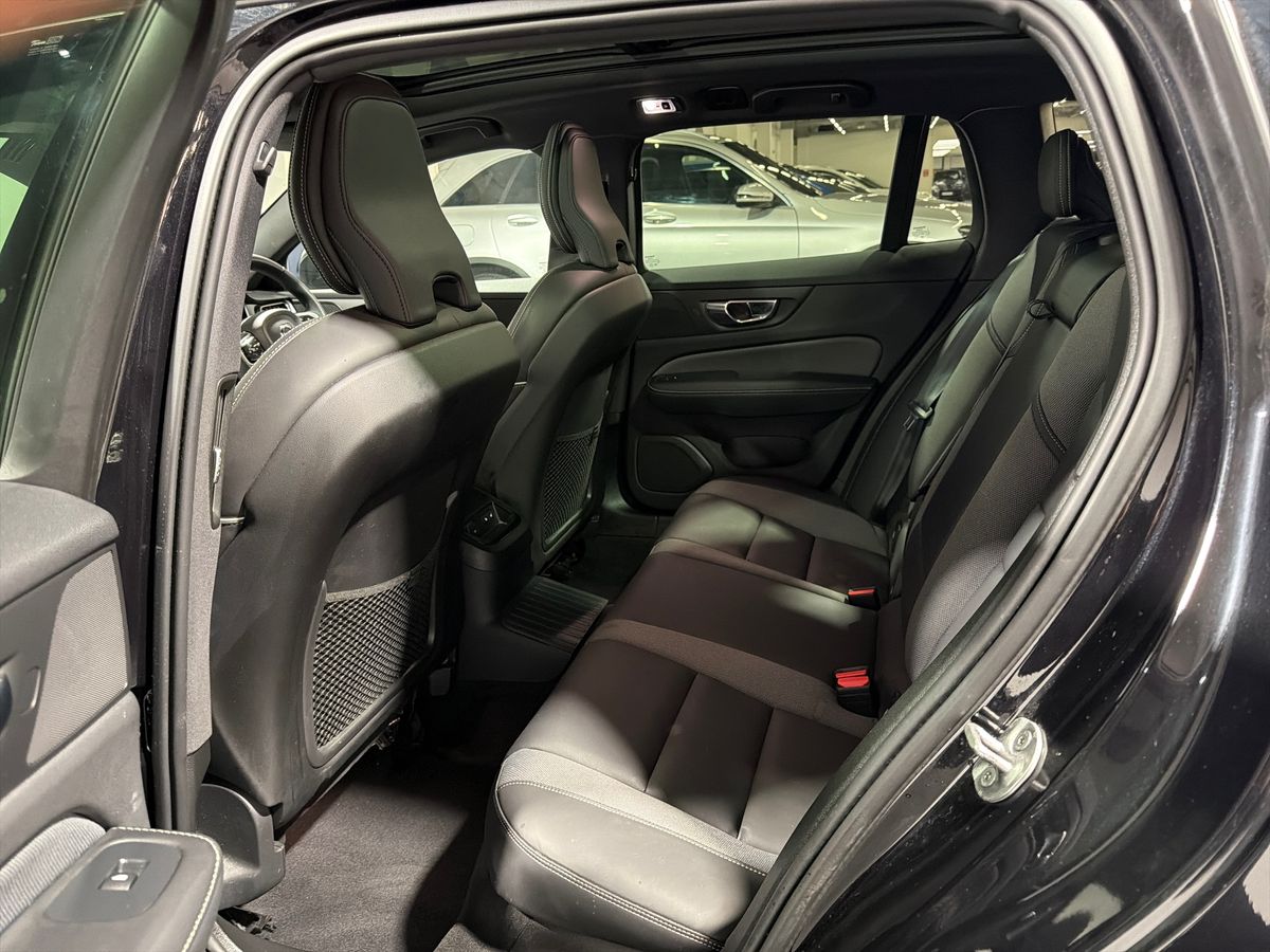 T6 350 RECHARGE PHEV AWD