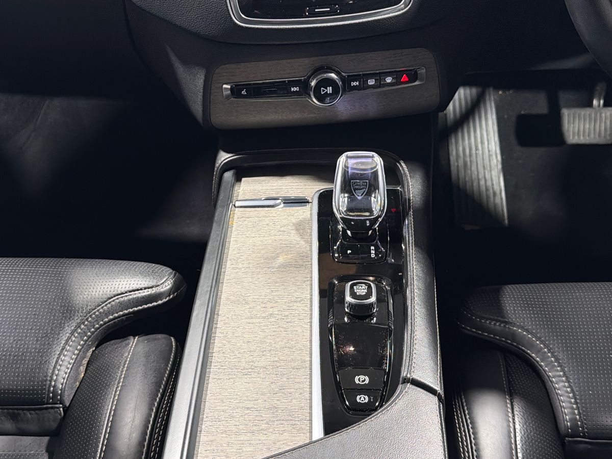 T8 455 RC PHEV DARK AWD GTRON