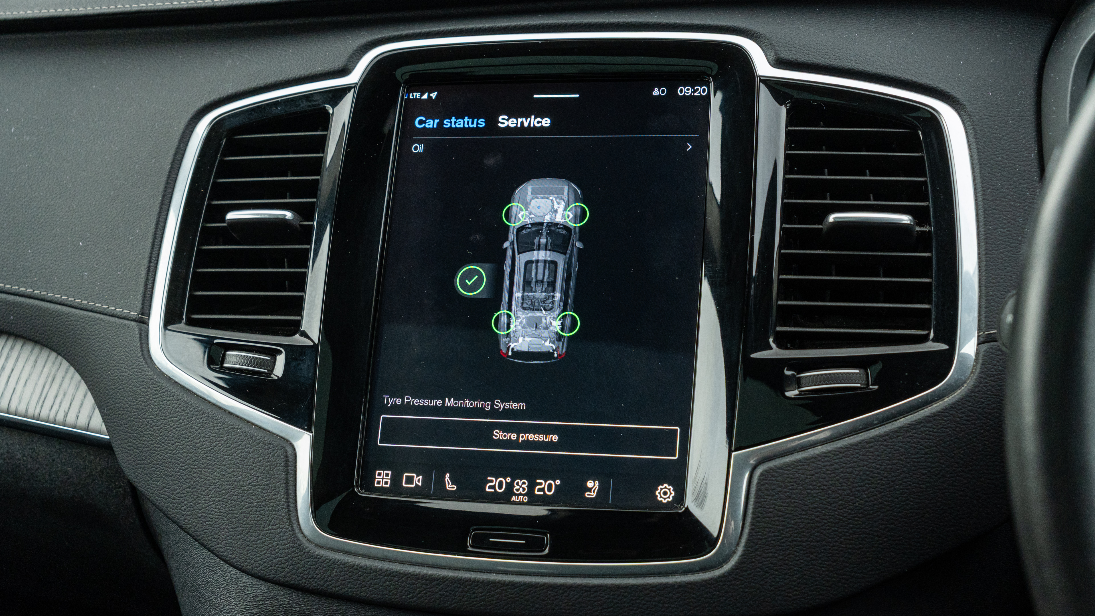 T8 455 RC PHEV DARK AWD GTRON