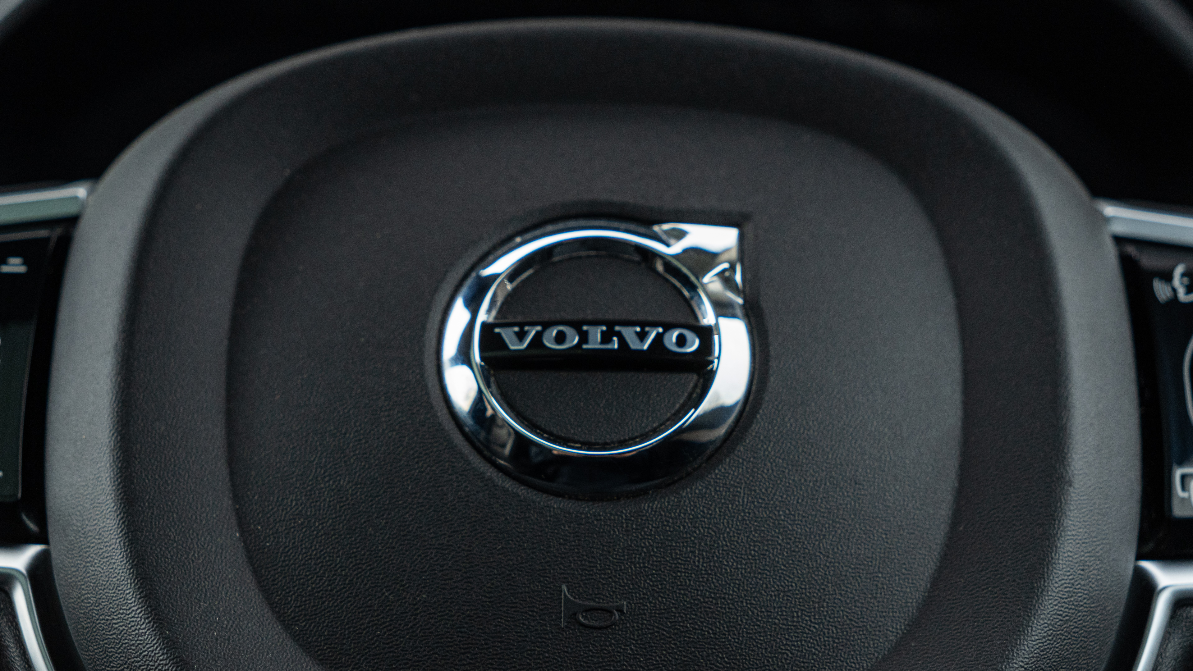 T8 455 RC PHEV DARK AWD GTRON