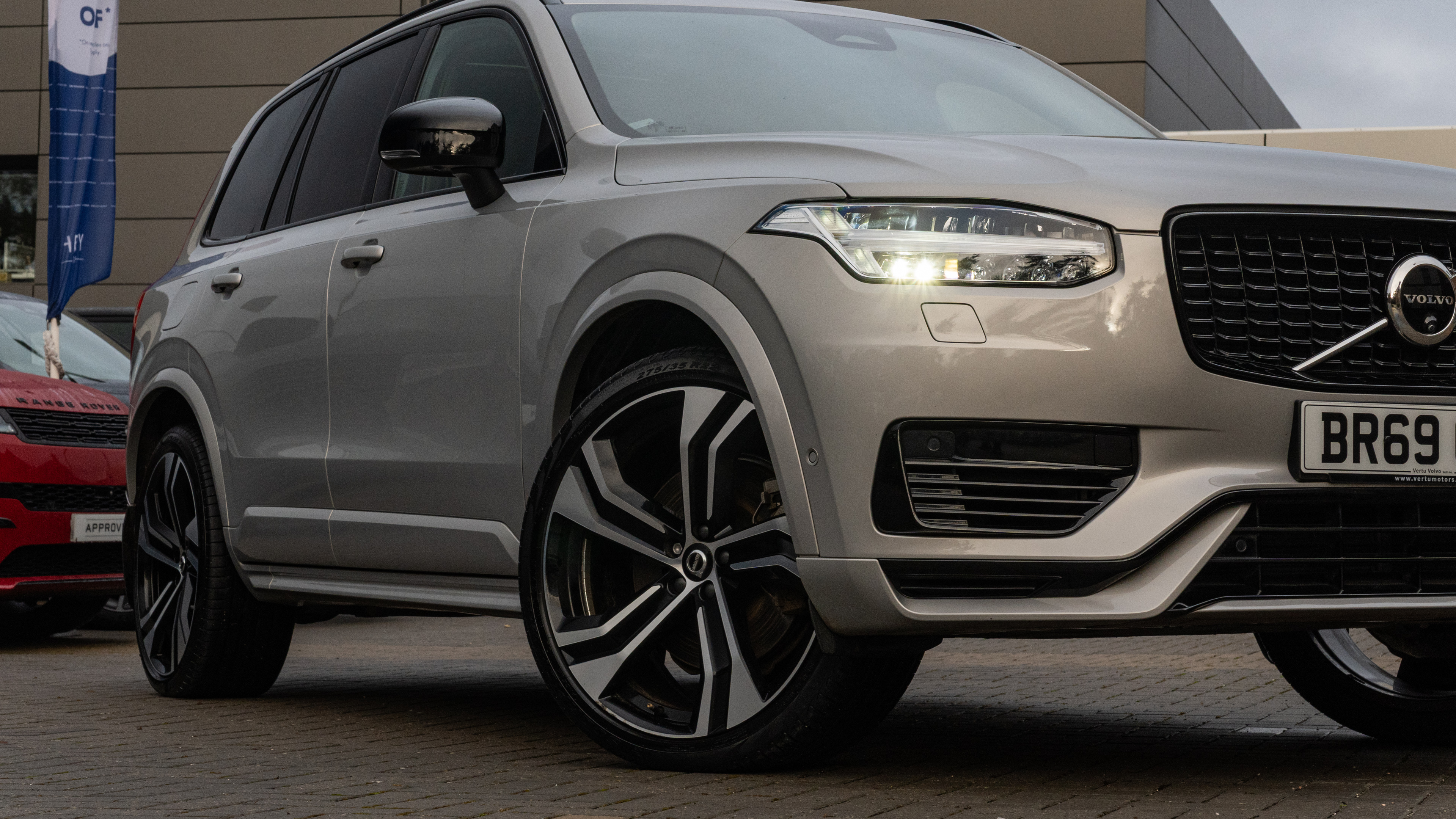 T8 455 RC PHEV DARK AWD GTRON