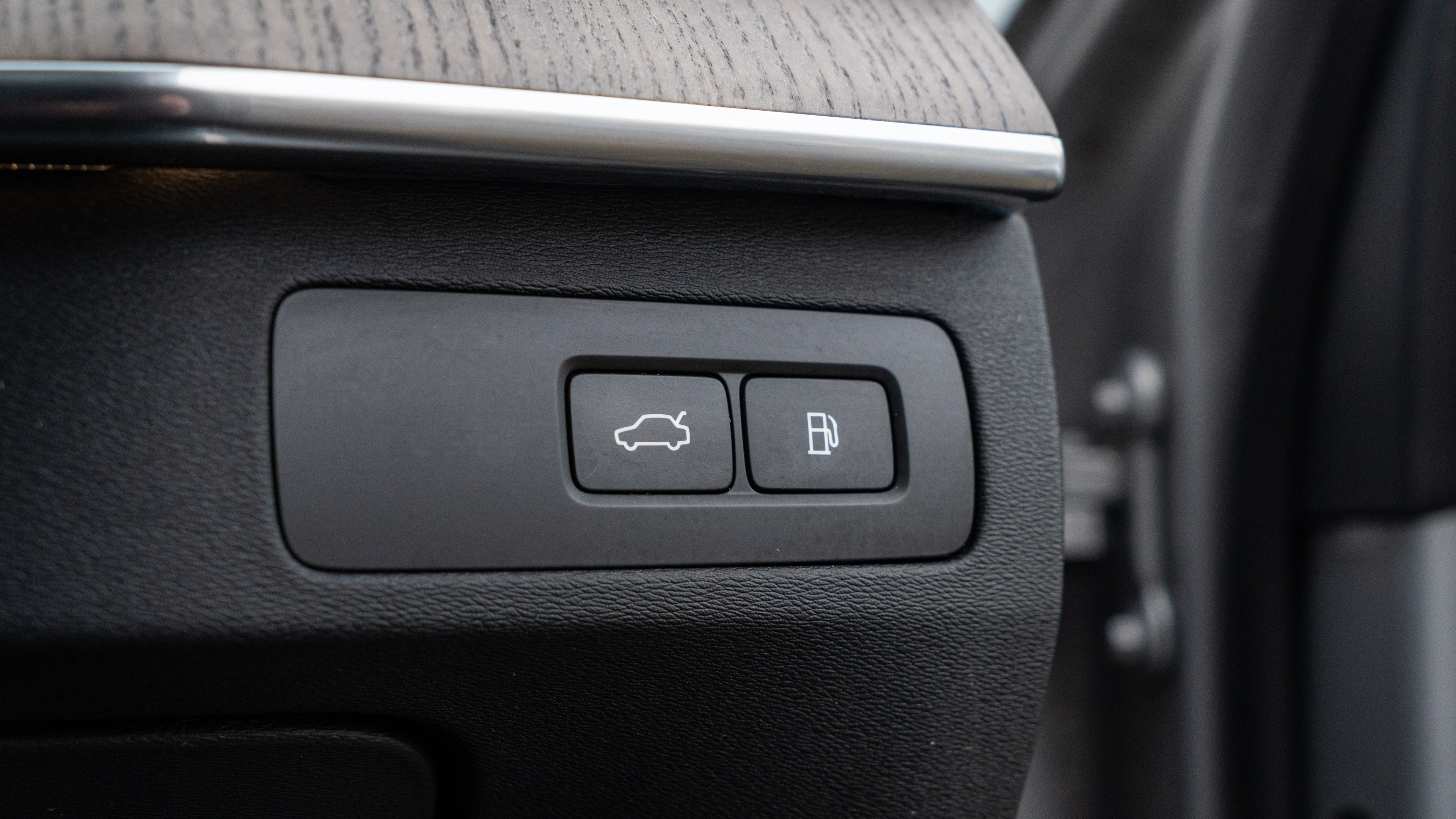 T8 455 RC PHEV DARK AWD GTRON