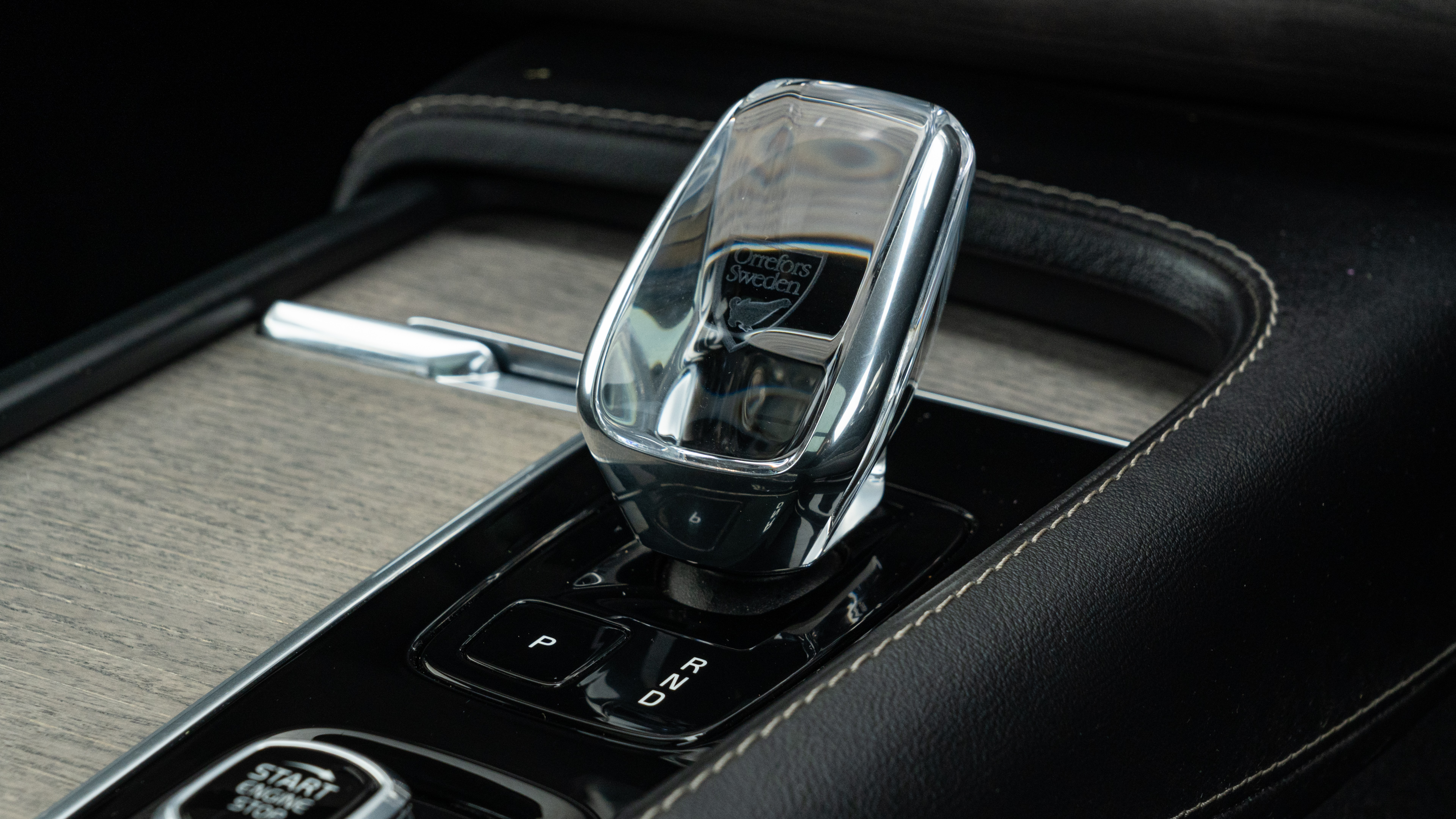 T8 455 RC PHEV DARK AWD GTRON