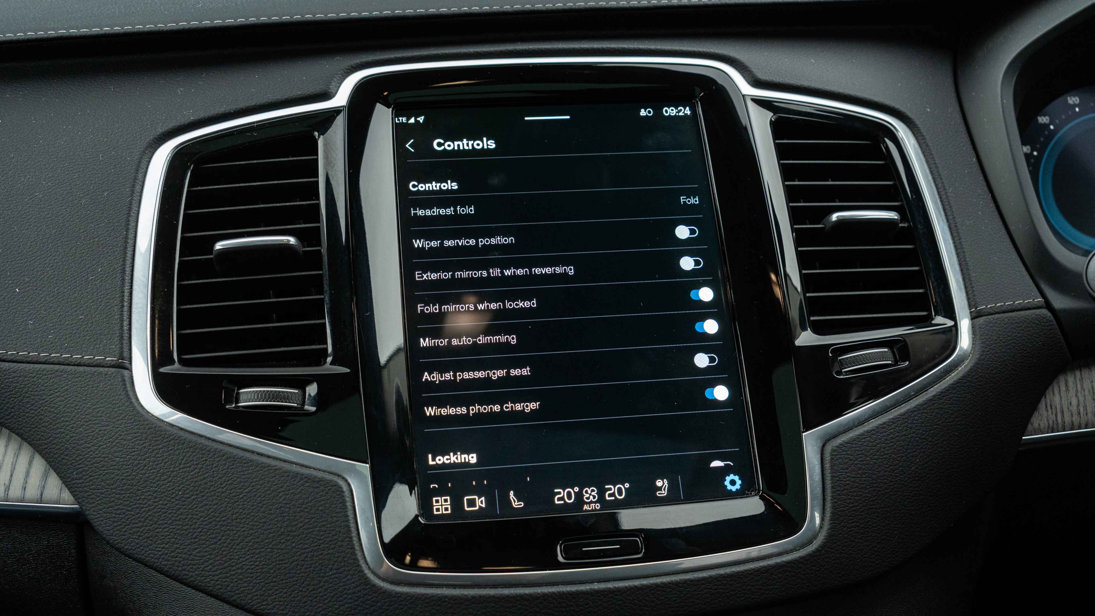 T8 455 RC PHEV DARK AWD GTRON