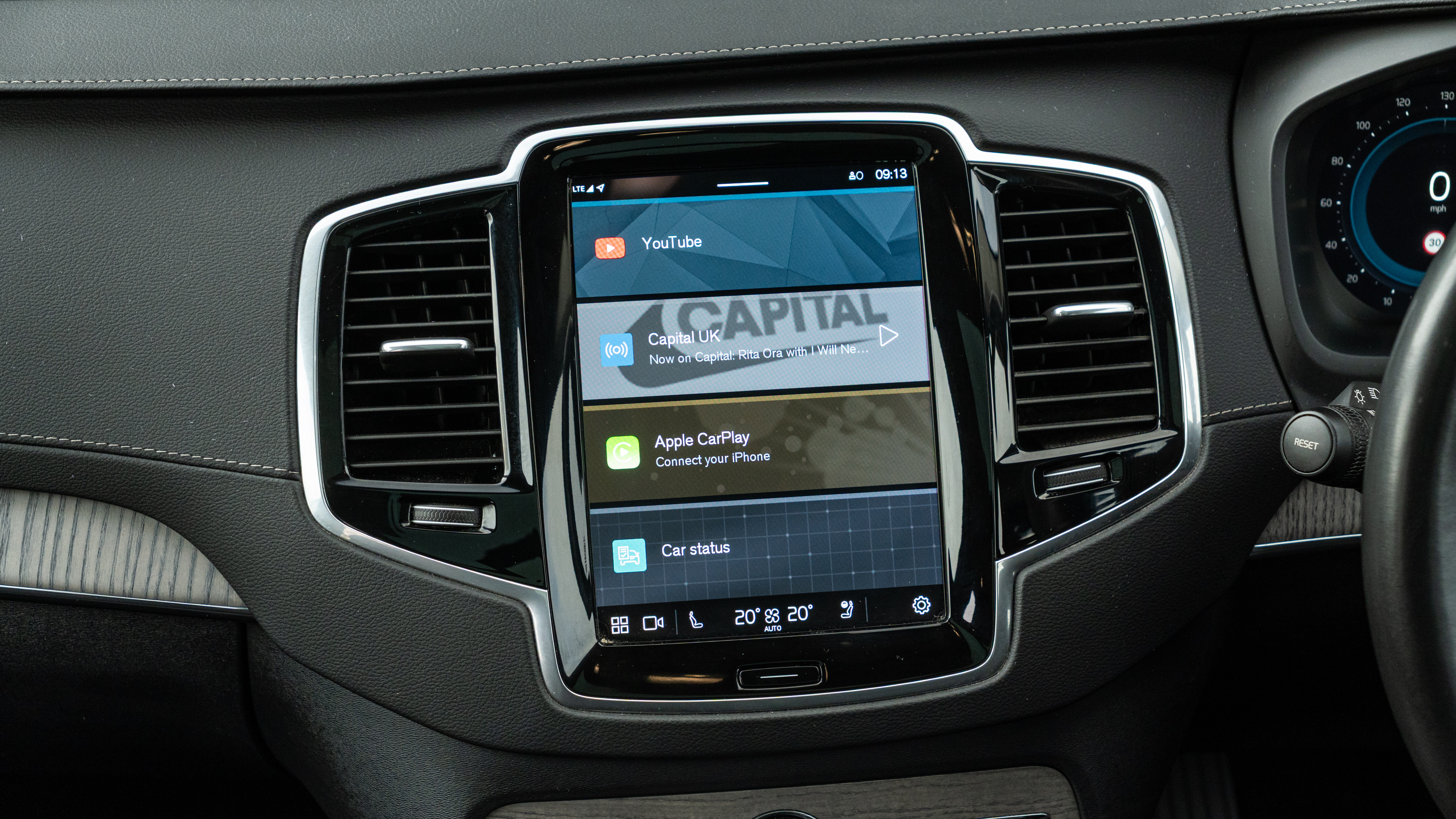 T8 455 RC PHEV DARK AWD GTRON