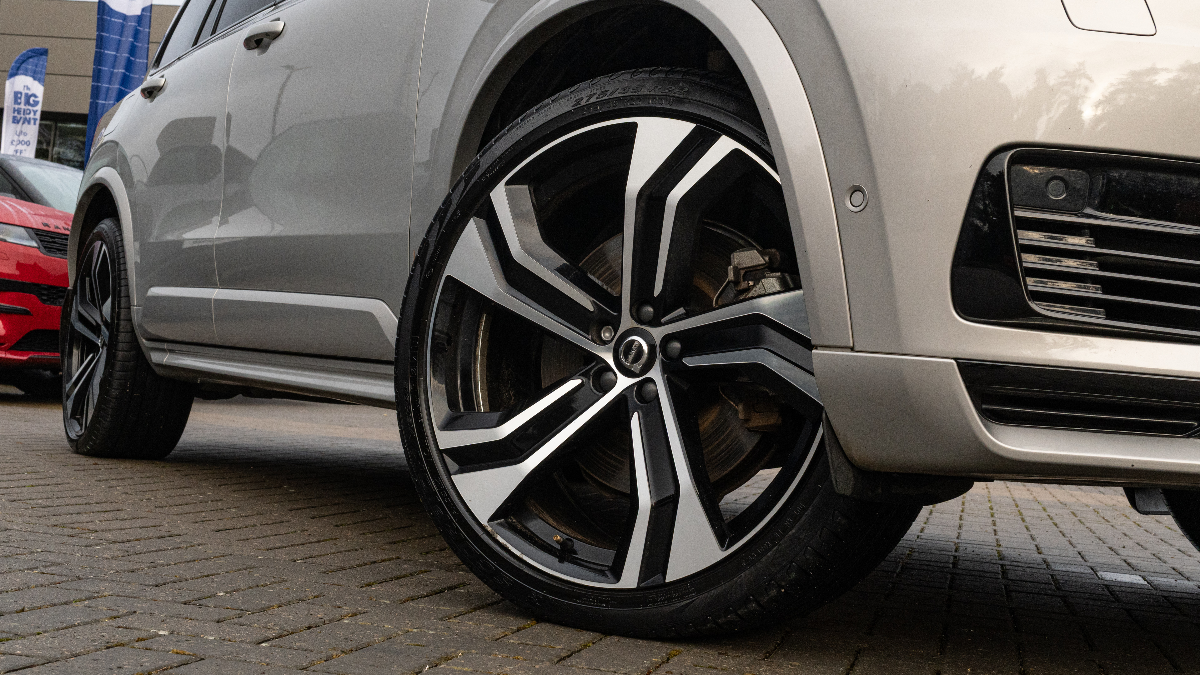 T8 455 RC PHEV DARK AWD GTRON