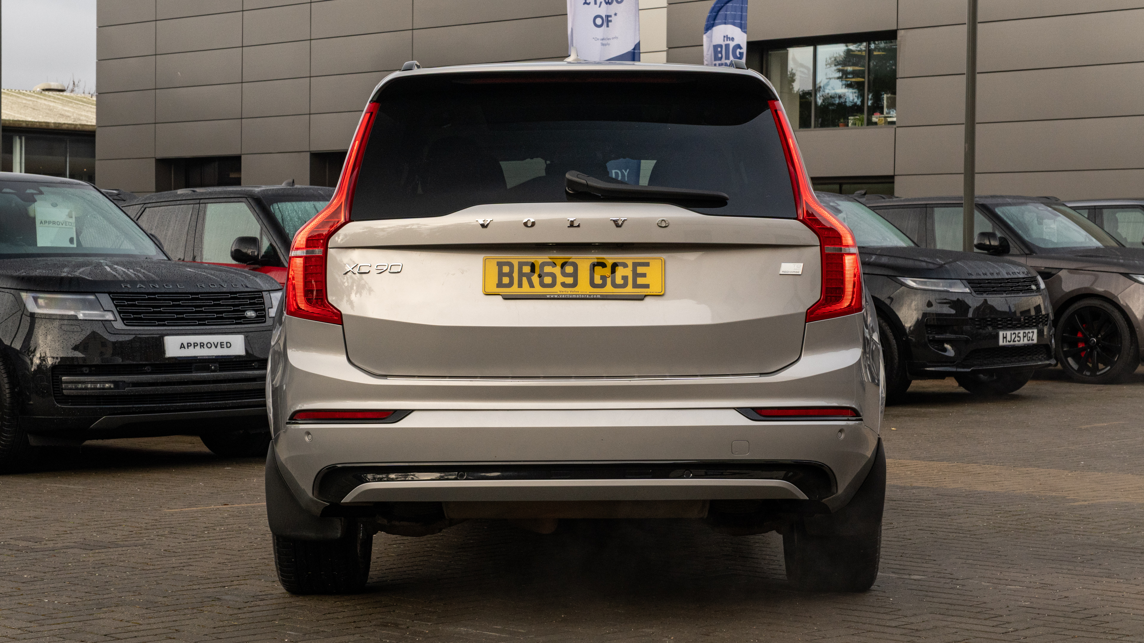 T8 455 RC PHEV DARK AWD GTRON