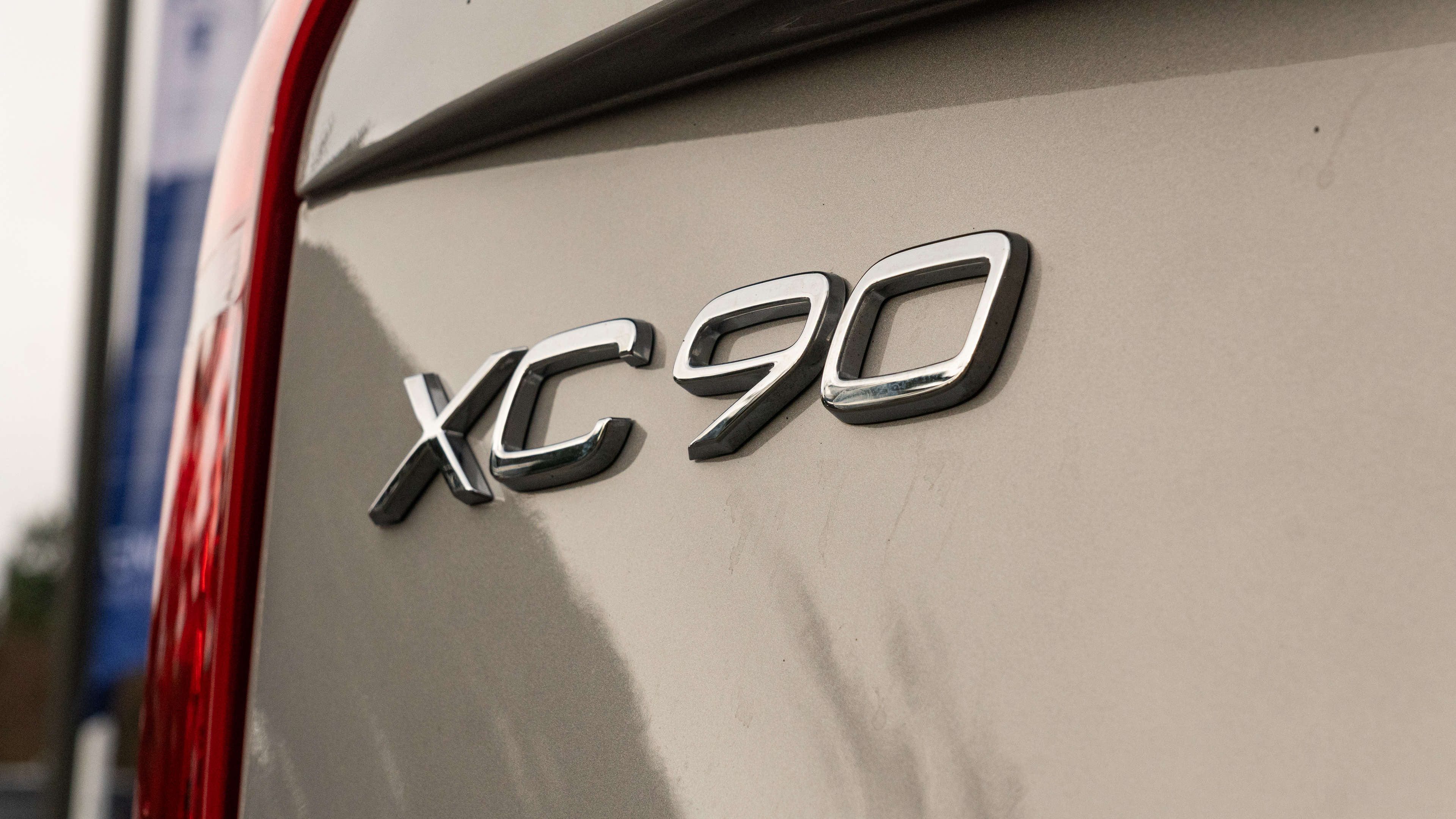 T8 455 RC PHEV DARK AWD GTRON