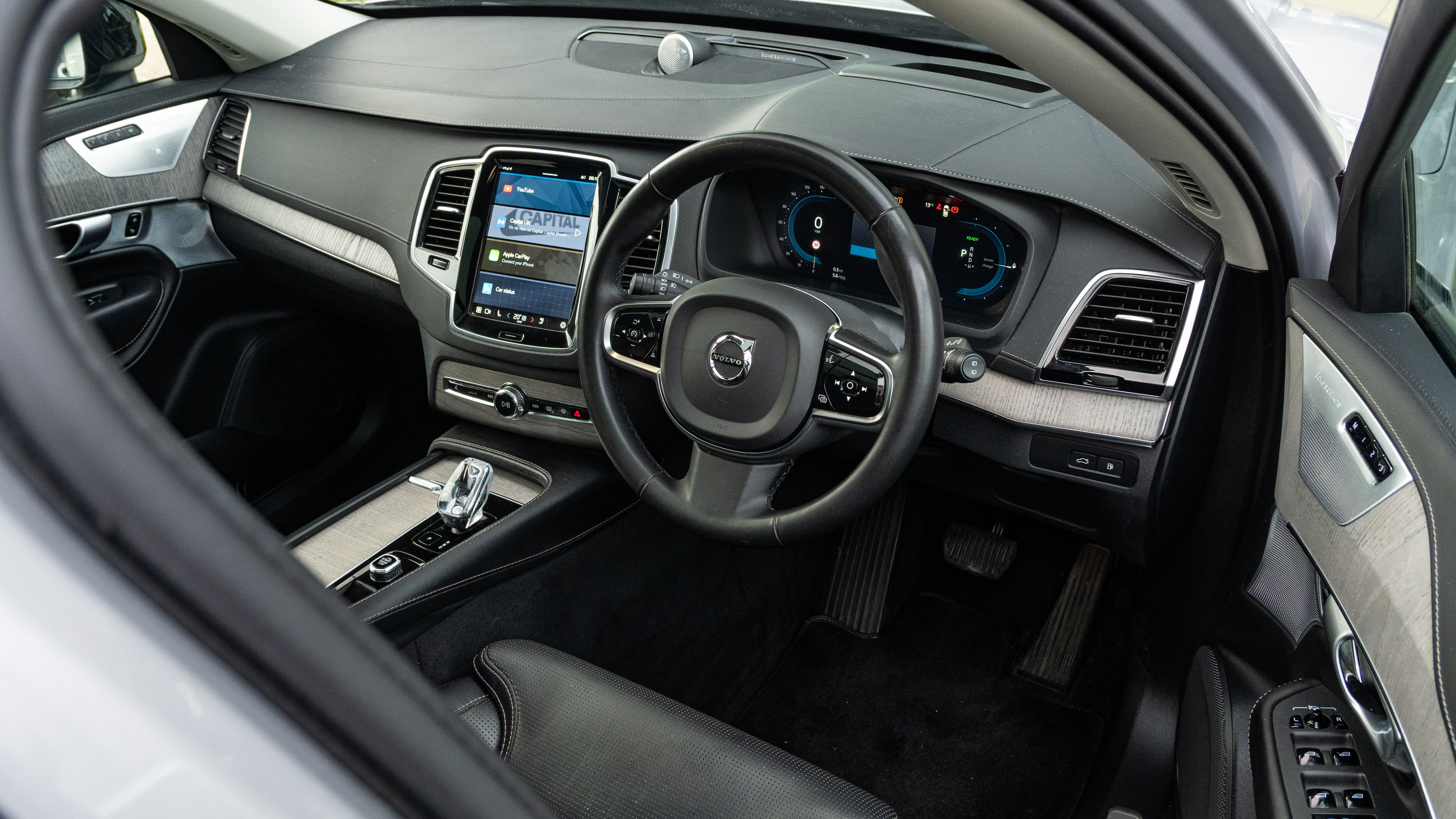 T8 455 RC PHEV DARK AWD GTRON