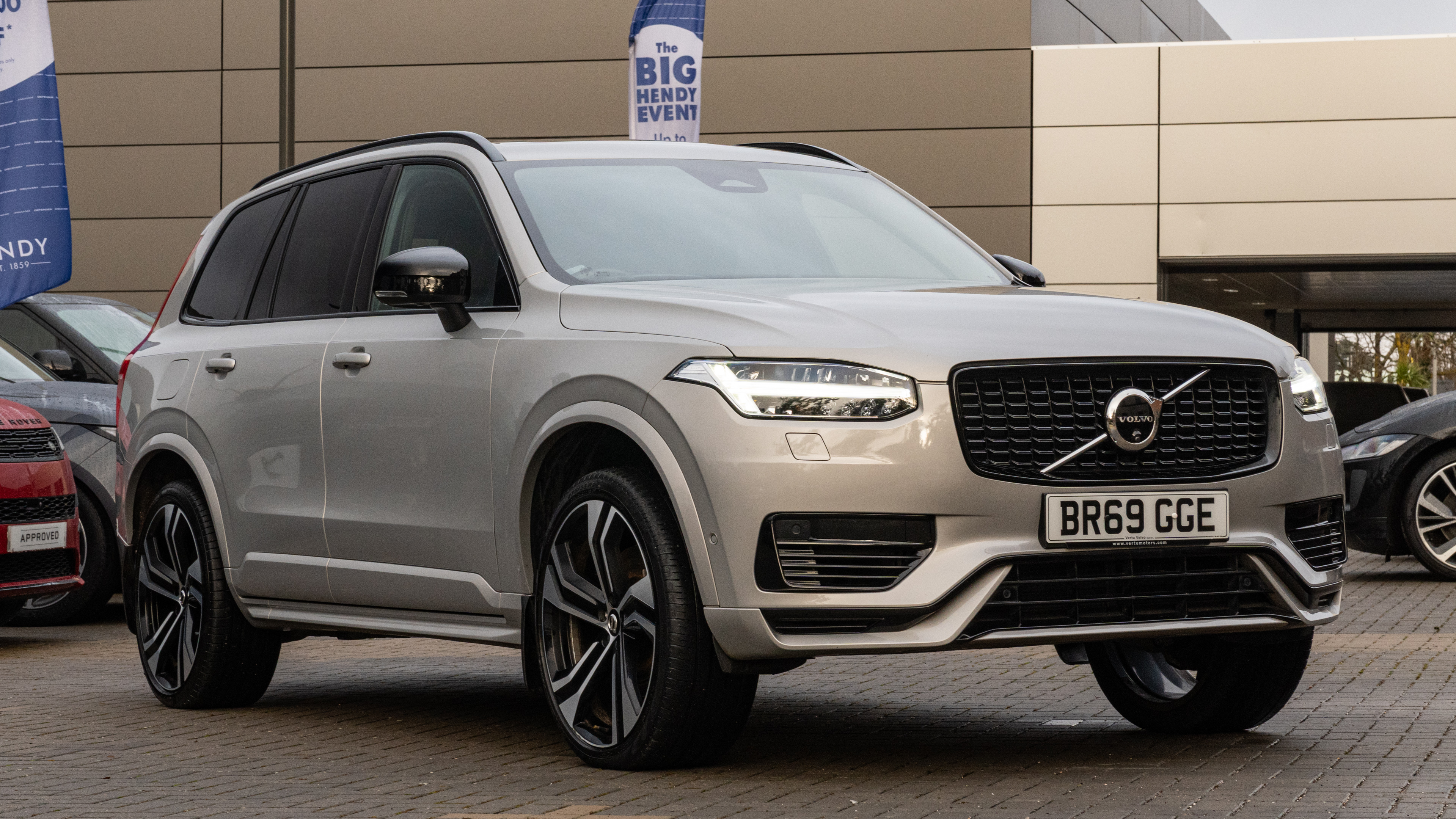 T8 455 RC PHEV DARK AWD GTRON