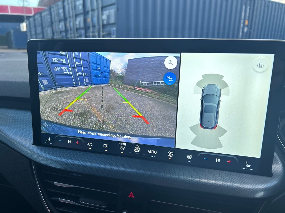 ECOBOOST HYBRID MHEV 155